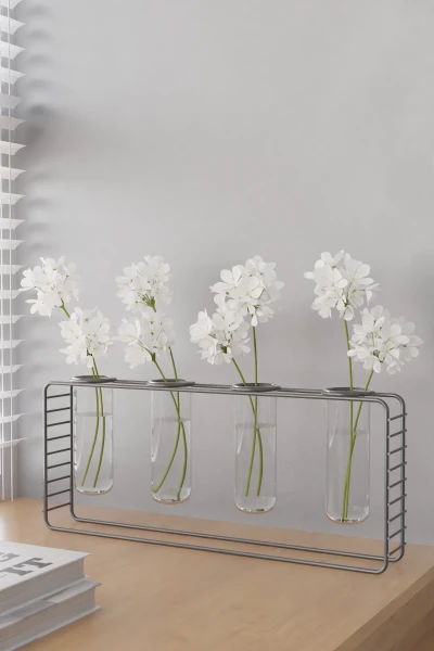 4 Gözlü Siyah Metal Standlı Masaüstü Çiçeklik ve Ofis Çiçekliği Minimal Vazo